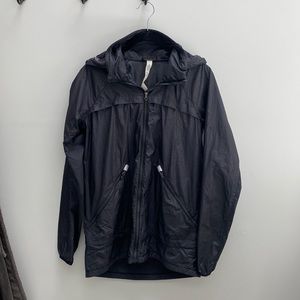 Lululemon windbreaker light rain coat